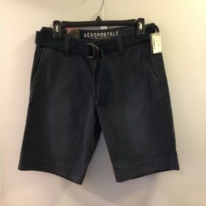 Aeropostale classic length flat front men’s shorts Mens size 28 navy blue